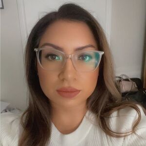 Meet your Posher, Karen